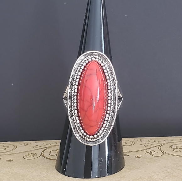 Jewelry - 🛍️BUNDLE ONLY ITEM🛍️ Red Oval Stone Ring